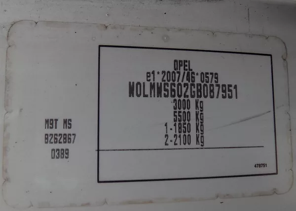 Opel Movano 2,3 CDTI 107 KW L1H1 9 MÍST - foto 37