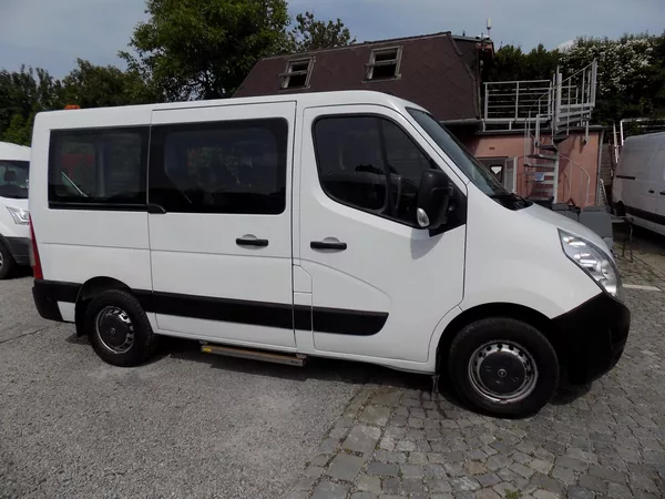 Opel Movano 2,3 CDTI 107 KW L1H1 9 MÍST - foto 7