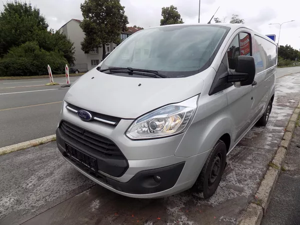 Ford Transit Custom 2,2 TDCI 114 KW L2H1 AC TEMP