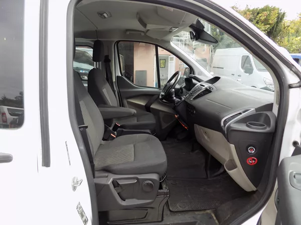 Ford Transit Custom 2,2 TDCI74 KW LWB KLIMA TZ DC - foto 15