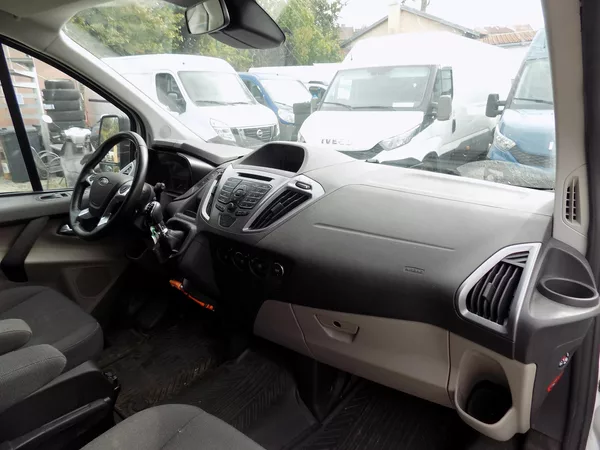 Ford Transit Custom 2,2 TDCI74 KW LWB KLIMA TZ DC - foto 16