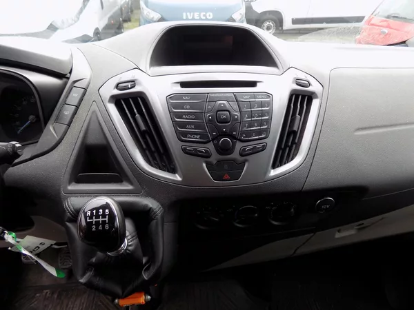 Ford Transit Custom 2,2 TDCI74 KW LWB KLIMA TZ DC - foto 17