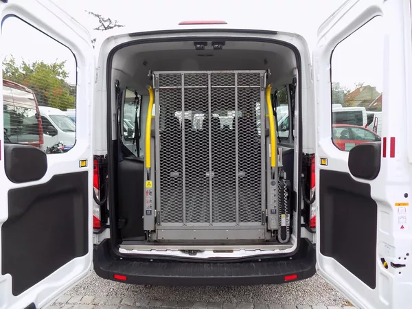 Ford Transit 2,2 TDCI LWB TREND 9 SD RAMPA - foto 19