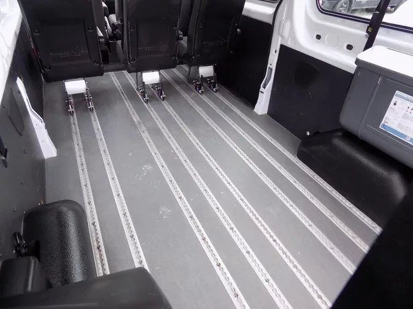 Ford Transit 2,2 TDCI LWB TREND 9 SD RAMPA - foto 22