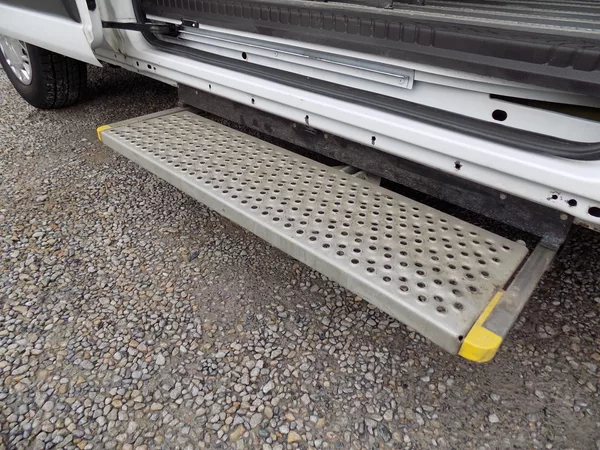 Ford Transit 2,2 TDCI LWB TREND 9 SD RAMPA - foto 24