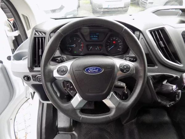 Ford Transit 2,2 TDCI LWB TREND 9 SD RAMPA - foto 31