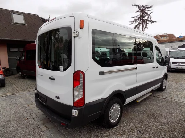 Ford Transit 2,2 TDCI LWB TREND 9 SD RAMPA - foto 9