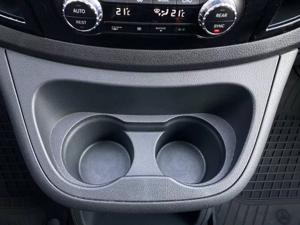 Mercedes-Benz Vito 119 CDI / Tourer Select / L / - foto 23