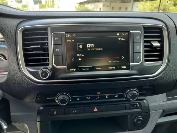 Opel Vivaro e - foto 14