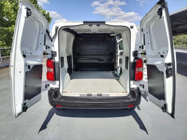 Opel Vivaro e - foto 24