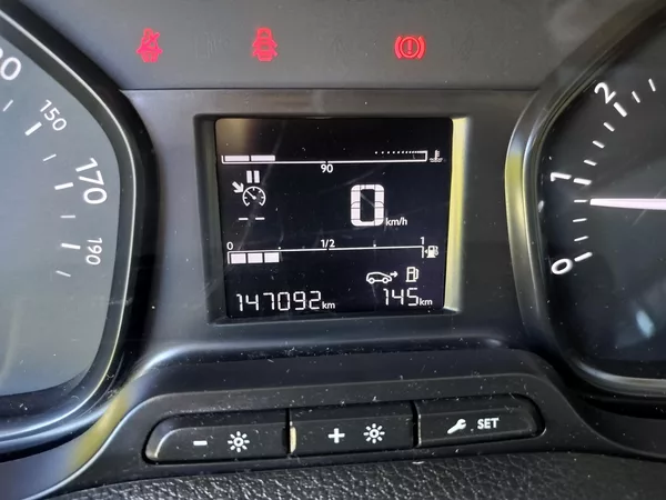 Peugeot Expert L3, izotherm Webasto - foto 13