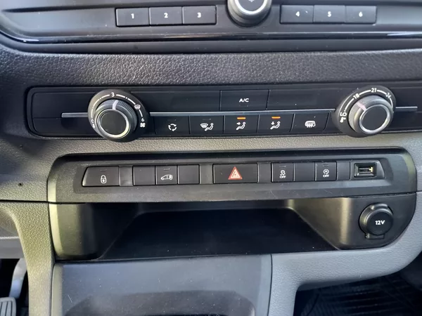 Peugeot Expert L3, izotherm Webasto - foto 15