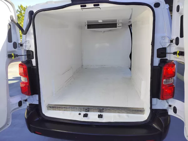 Peugeot Expert L3, izotherm Webasto - foto 20