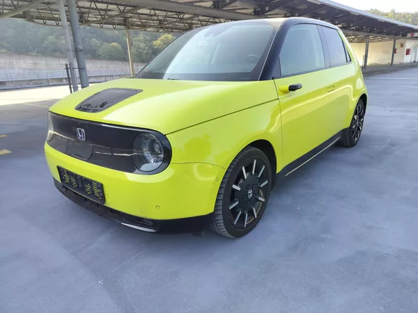 Honda e Advance, kůže - foto 3