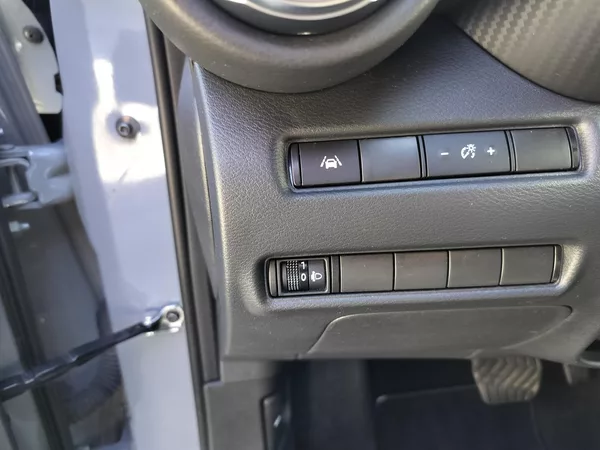 Nissan Juke 1.6 Hybrid - foto 11