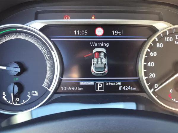Nissan Juke 1.6 Hybrid - foto 14