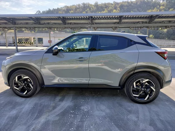 Nissan Juke 1.6 Hybrid - foto 4