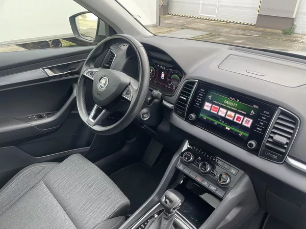 Škoda Karoq 1.5 TSI 110 kW DSG STYLE - foto 10