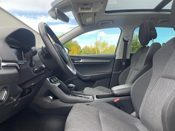 Škoda Karoq 1.5 TSI 110 kW DSG STYLE - foto 11
