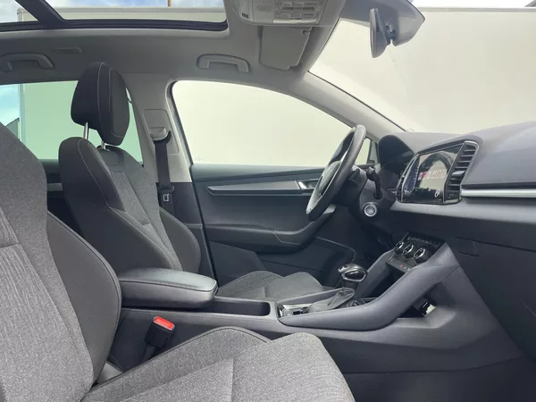 Škoda Karoq 1.5 TSI 110 kW DSG STYLE - foto 12