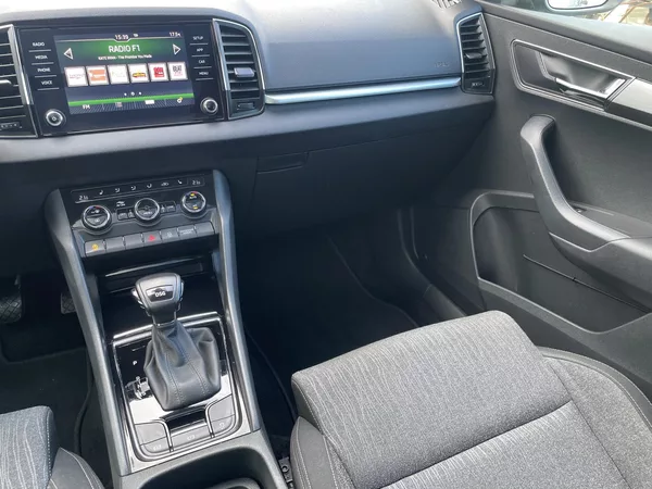 Škoda Karoq 1.5 TSI 110 kW DSG STYLE - foto 14