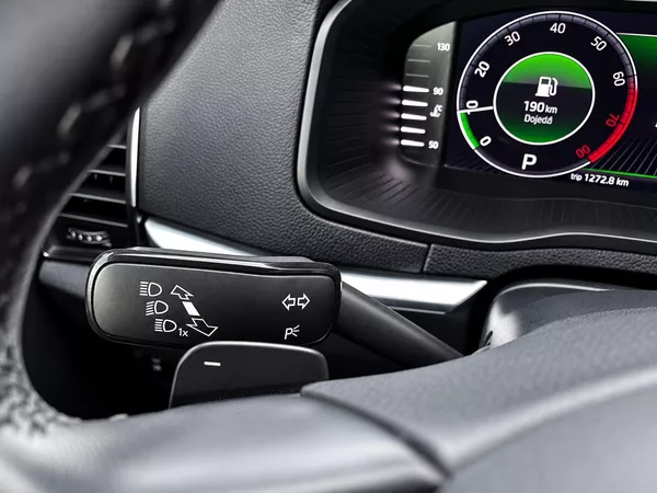 Škoda Karoq 1.5 TSI 110 kW DSG STYLE - foto 17