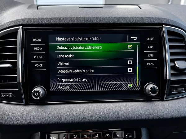 Škoda Karoq 1.5 TSI 110 kW DSG STYLE - foto 25