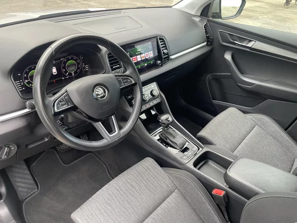 Škoda Karoq 1.5 TSI 110 kW DSG STYLE - foto 9