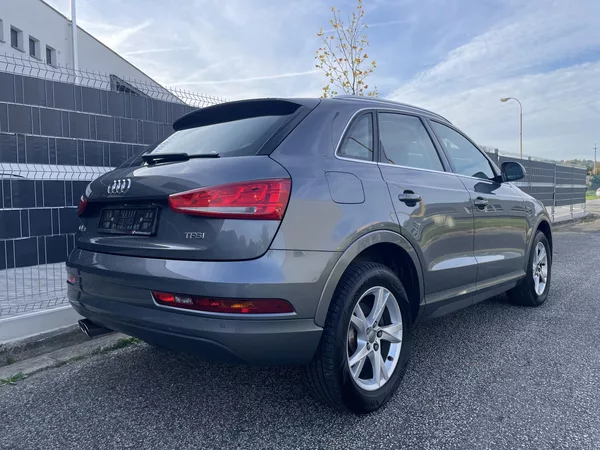 Audi Q3 1.4 TFSI 110 kW S Tronic SPORT - foto 32
