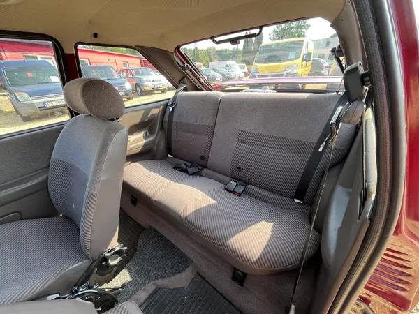 Ford Escort 1.6D 40Kw*VELMI ZACHOVALÍ STAV - foto 15