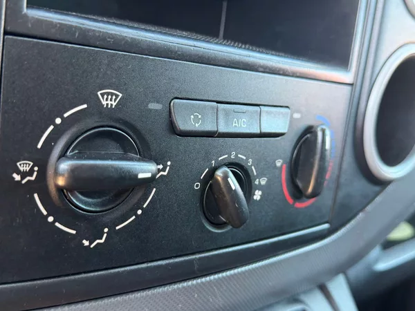 Citroën Berlingo 1.6HDI 73kw*DPH* - foto 23