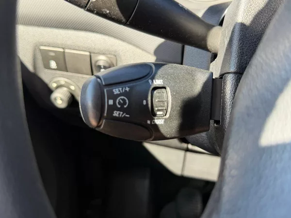 Citroën Berlingo 1.6HDI 73kw*DPH* - foto 25