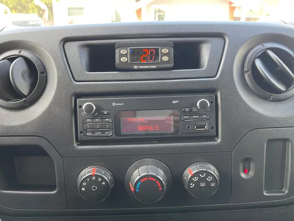 Renault Master 2.3dCi 81kW*CHLAĎÁK*CZ*DPH - foto 26