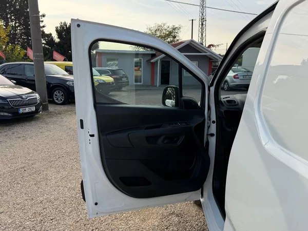 Toyota ProAce 1.5D-4D 75kW*L2H1*CZ*193tisKM - foto 16