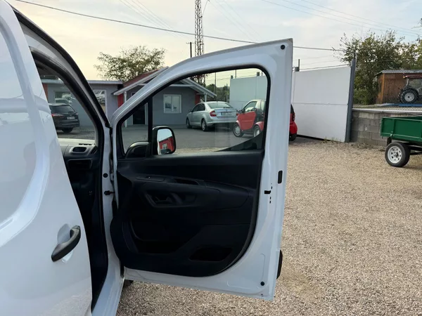 Toyota ProAce 1.5D-4D 75kW*L2H1*CZ*193tisKM - foto 19