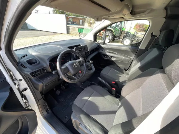 Toyota ProAce 1.5D-4D 75kW*L2H1*CZ*130tisKM - foto 10