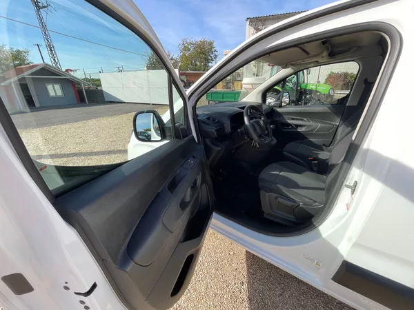 Toyota ProAce 1.5D-4D 75kW*L2H1*CZ*130tisKM - foto 8