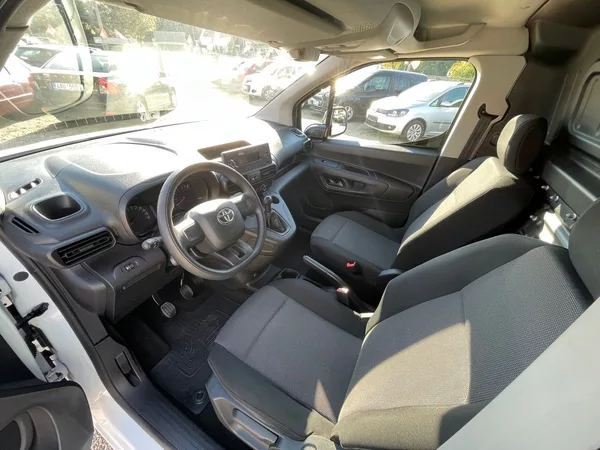 Toyota ProAce 1.5D-4D 75kW*L2H1*CZ*146tisKM - foto 10