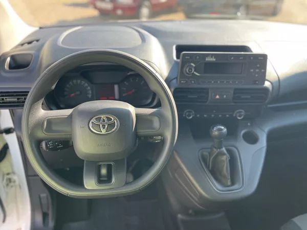 Toyota ProAce 1.5D-4D 75kW*L2H1*CZ*146tisKM - foto 11