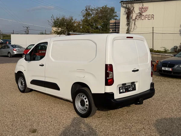 Toyota 1.5D-4D 75kW*L2H1*CZ*144tisKM - foto 3
