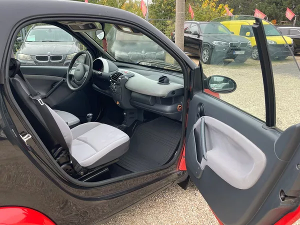 Smart Fortwo 0.6i 40kW - foto 11