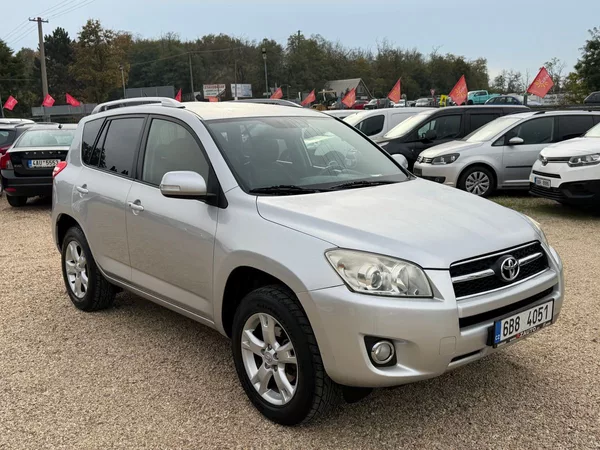 Toyota RAV4 2.2 D-CAT 110KW*4X4*71.TIS KM* - foto 10