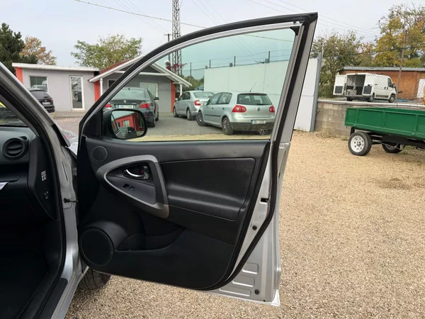 Toyota RAV4 2.2 D-CAT 110KW*4X4*71.TIS KM* - foto 16