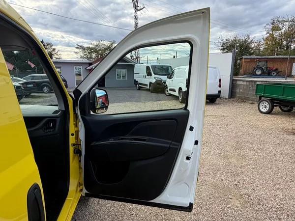 Fiat Dobló 1.6MJT 77kW*CZ*DPH*TOP SERVIS - foto 12