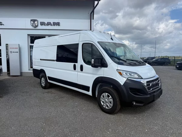 Dodge RAM 3500 SLT 3.6L V6 VVT High Roof - foto 3
