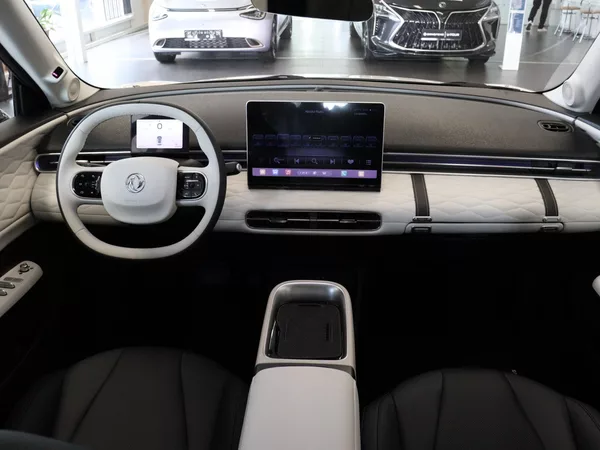 Dongfeng Box 31,4 kWh E1, - foto 9