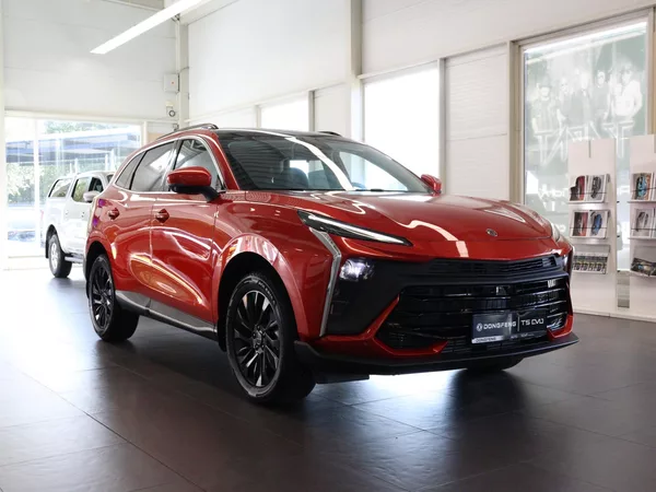 Dongfeng T5 EVO DRAGON Edition - foto 3