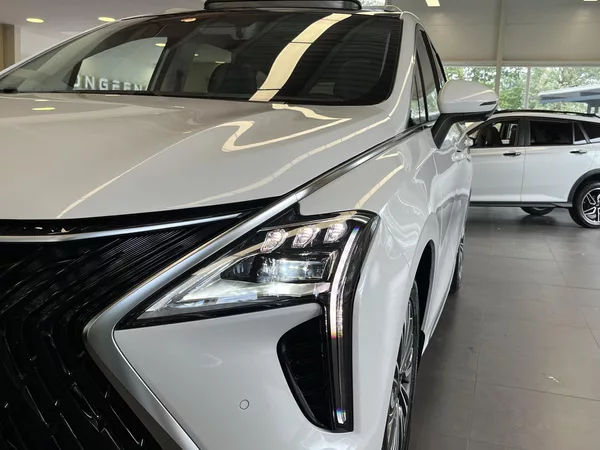 Dongfeng U-Tour Exclusive FR, světlý int. - foto 18