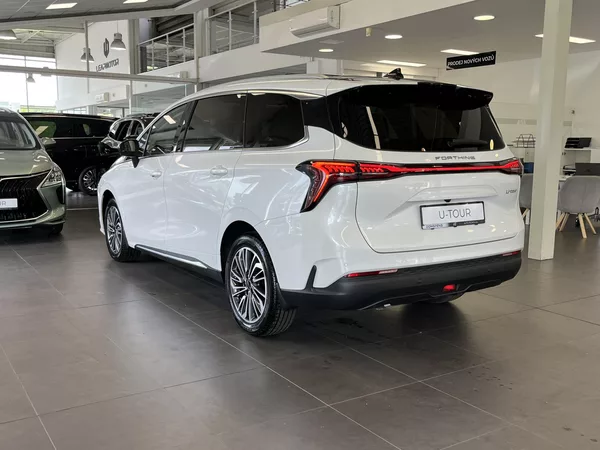Dongfeng U-Tour Exclusive FR, světlý int. - foto 6