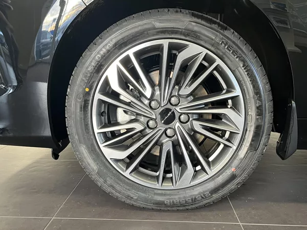 Dongfeng U-Tour Exclusive FR, světlý int. - foto 17